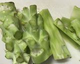 ブロッコリーの茎で、もう一品♡作り方1写真