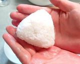 適当!三角塩おにぎり/おむすびにぎりかた作り方17写真