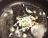 すぐ出来簡単！厚揚げと椎茸のバター炒め作り方3写真