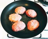 牛挽肉100% チーズインハンバーグ作り方7写真