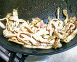 モヤシとキュウリに温泉卵◎簡単豚ロース丼作り方2写真