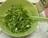 しらすと豆苗のむしゃむしゃサラダ🥗作り方1写真