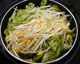 簡単小鍋！かねふくの食べるラー油鍋作り方2写真