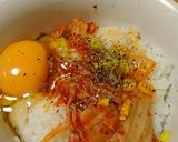 キムチとラー油の卵かけご飯作り方1写真