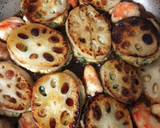 大葉香る！エビとはんぺんの蓮根挟み焼き作り方6写真