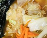 サッポロ一番味噌ラーメン●キャベツ盛り作り方4写真