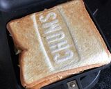 とろ〜り目玉焼きとチーズのホットサンド☆作り方6写真
