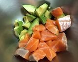 サーモンとアボカドのポキ丼作り方2写真