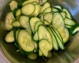 蛸と胡瓜の胡麻油塩和え作り方1写真