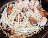 旨味たっぷりきのこのめんつゆバター焼き作り方4写真