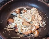 旨味たっぷりきのこのめんつゆバター焼き作り方5写真