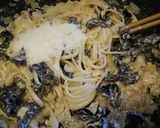 黒きくらげとベーコンのクリームパスタ作り方13写真