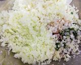 野菜がシャキッとジューシーな焼き餃子作り方1写真