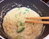 鍋１つ！アボカドのクリーミーラーメン作り方4写真