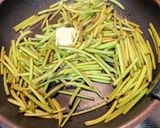 サツマイモの茎の麺つゆバター炒め作り方5写真
