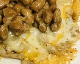 毎日の納豆●鶏皮とチーズのカリッと焼き添作り方3写真