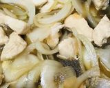 鶏肉のふわっと半熟玉子の親子皿どんぶり作り方3写真