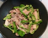 ピーマンと長芋の豚肉オイスター炒め作り方4写真