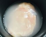 鶏胸肉の茹で汁で そのまま簡単スープ作り方1写真