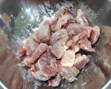 たっぷりキャベツと豚バラの塩レモン蒸し♬作り方2写真