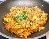 誰でも簡単♪豚キムチャーハン♪作り方8写真