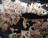 豚肉とレンコンのごま味噌炒め作り方3写真