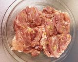 皮はパリッ♪身はジューシーなチキングリル作り方2写真