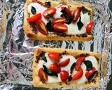 カプレーゼのせ☆油揚げ味噌ピザ作り方3写真