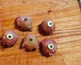 ハロウィン　目玉　生ハム作り方3写真
