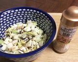 白菜と塩昆布あっという間に塩もみとサラダ作り方4写真