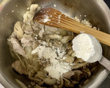 とろーり熱々！豚こま肉ときのこのグラタン作り方5写真