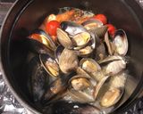 炊飯器で!厚切りポークステーキのパエリア作り方2写真