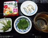 サッポロ一番で餃子ラーメン作り方1写真