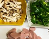 ピーマンとしめじと魚肉ソーセージの和え物作り方1写真
