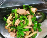 ピーマンとしめじと魚肉ソーセージの和え物作り方3写真