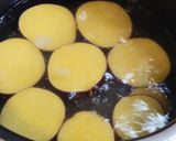 簡単☆ほっこり♡さつまいもの蜂蜜レモン煮作り方2写真
