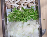 丸ごとかぼちゃとハムの秋グラタン作り方2写真