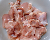 さつまいもと鶏もも肉の韓国風炒め♡作り方1写真