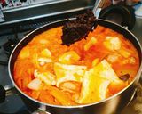 簡単に本場の味！朴さんのキムチチゲ(鍋)作り方16写真