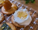 かぼちゃ煮リメイクdeクラッカーカナッペ作り方3写真