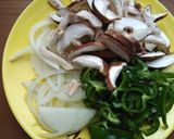 椎茸たっぷり!ナポリタン♪作り方1写真