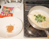 偏愛レシピ／チーズ乗せミルク味噌ラーメン作り方3写真