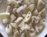 蓮根と鶏肉の黒酢煮作り方2写真