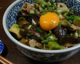 とろとろ茄子とアボカドの豚バラ味噌炒め丼作り方8写真