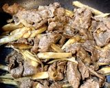 ごぼうと牛肉の甘辛炒め作り方3写真