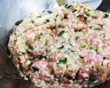 野菜がシャキッとジューシーな焼き餃子作り方2写真