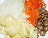 豚汁風の肉無し味噌汁作り方1写真