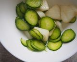 梨ときゅうりのフルーティーな酢の物♪作り方3写真