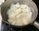 田舎料理*里芋とイカorタコの煮物作り方3写真