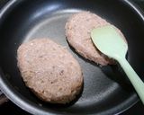 いぶりがっこのタルタルソースでハンバーグ作り方3写真